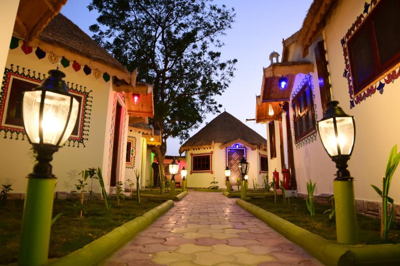Shyam Home Stay Bhuj Exterior foto